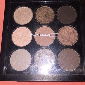 Eyeshadow Palette
